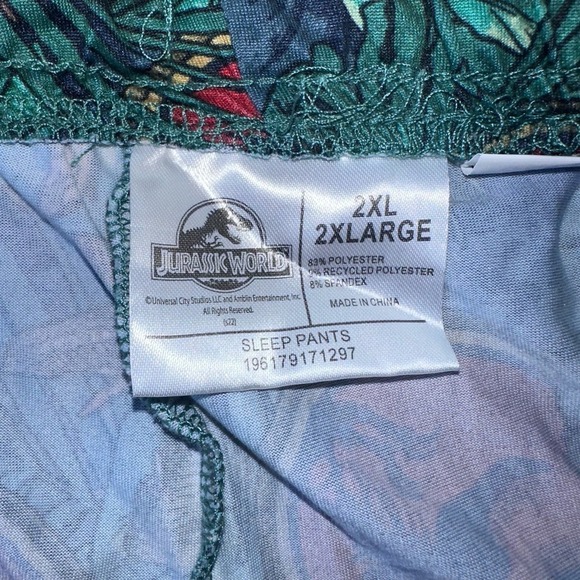 NWOT Men’s 2XL Jurassic World Pajama Sleep Pants - Picture 2 of 5